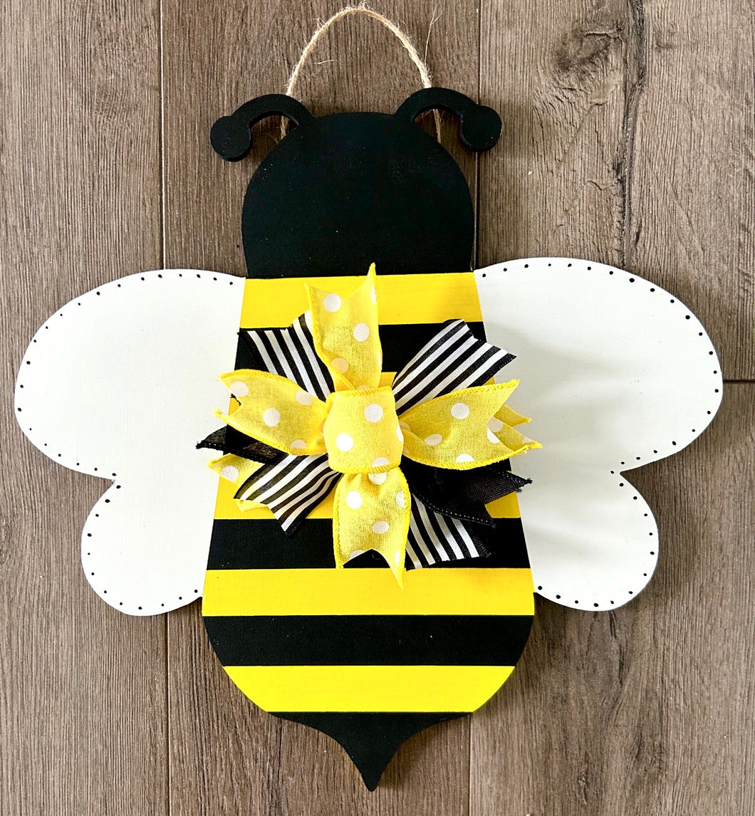 Bumble Bee Door Hanger - Spring Door Decoration