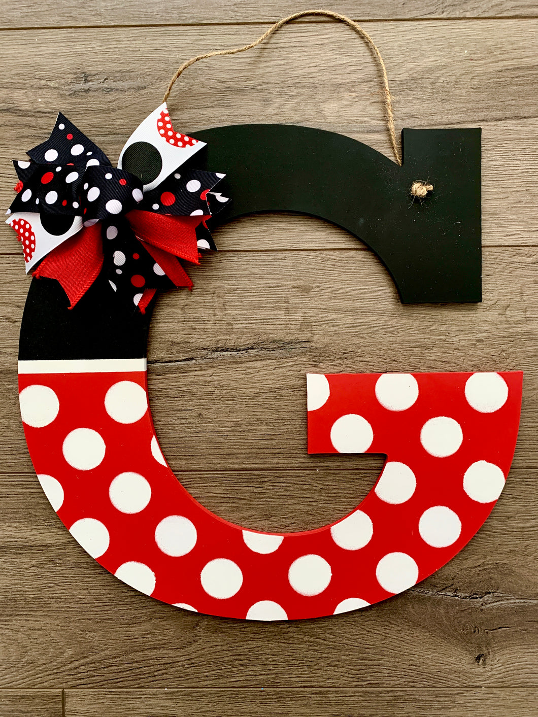 Minnie Door Hanger - Kids Room decor