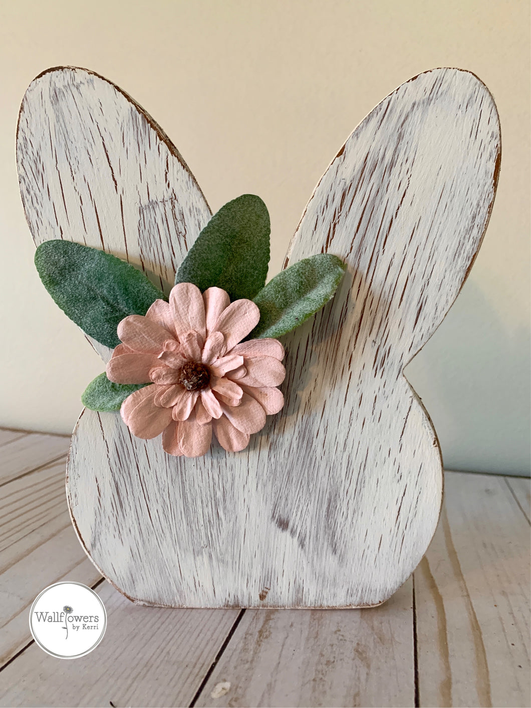 Weathered Bunny Shelf Sitter