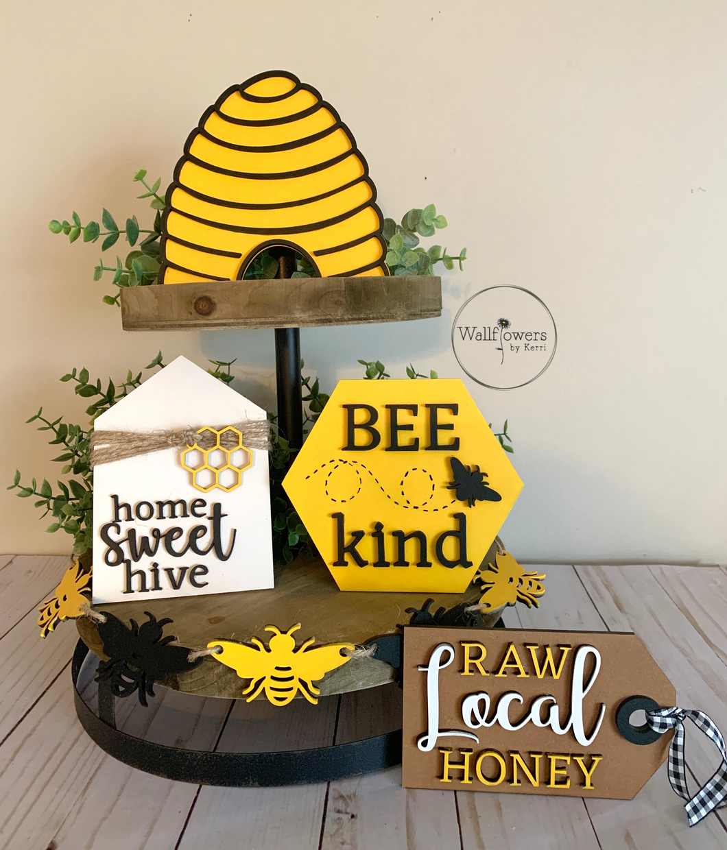 BumbleBee Tiered Tray Set